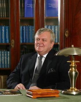 L-S.AG.jpg